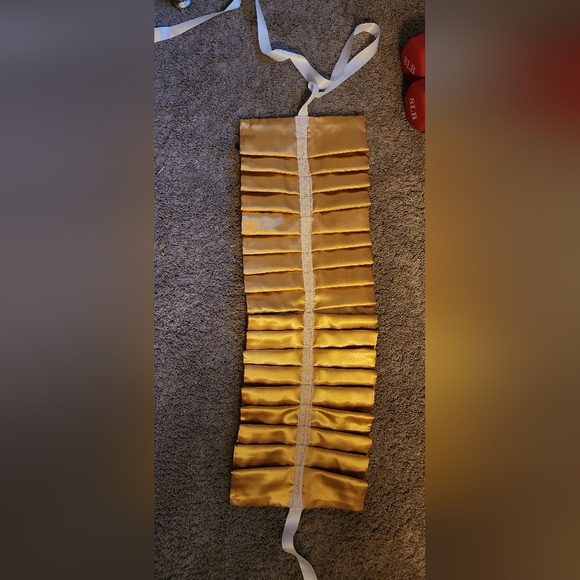 Circus Costume Collar Shrug - Picture 5 of 10